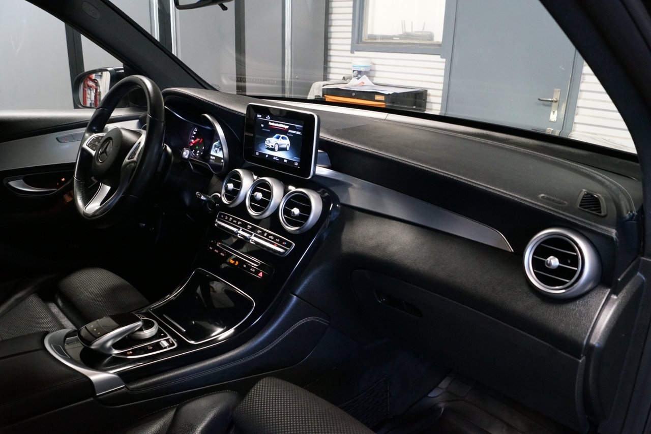 Mercedes-Benz GLC 2017, bild 7/10