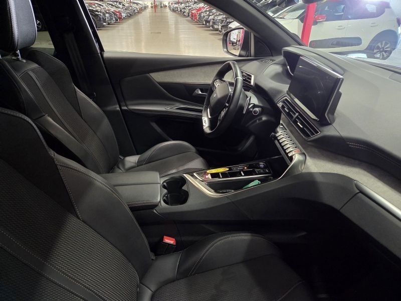 Peugeot 3008 2023, bild 4/10