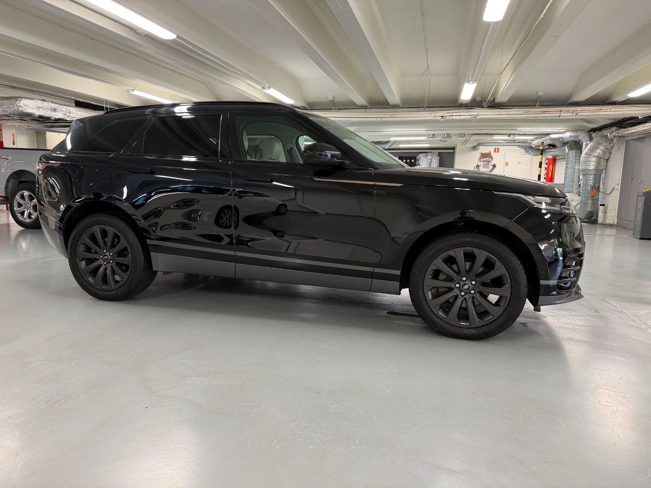 Land Rover Range Rover Velar 2018, kuva 3/10