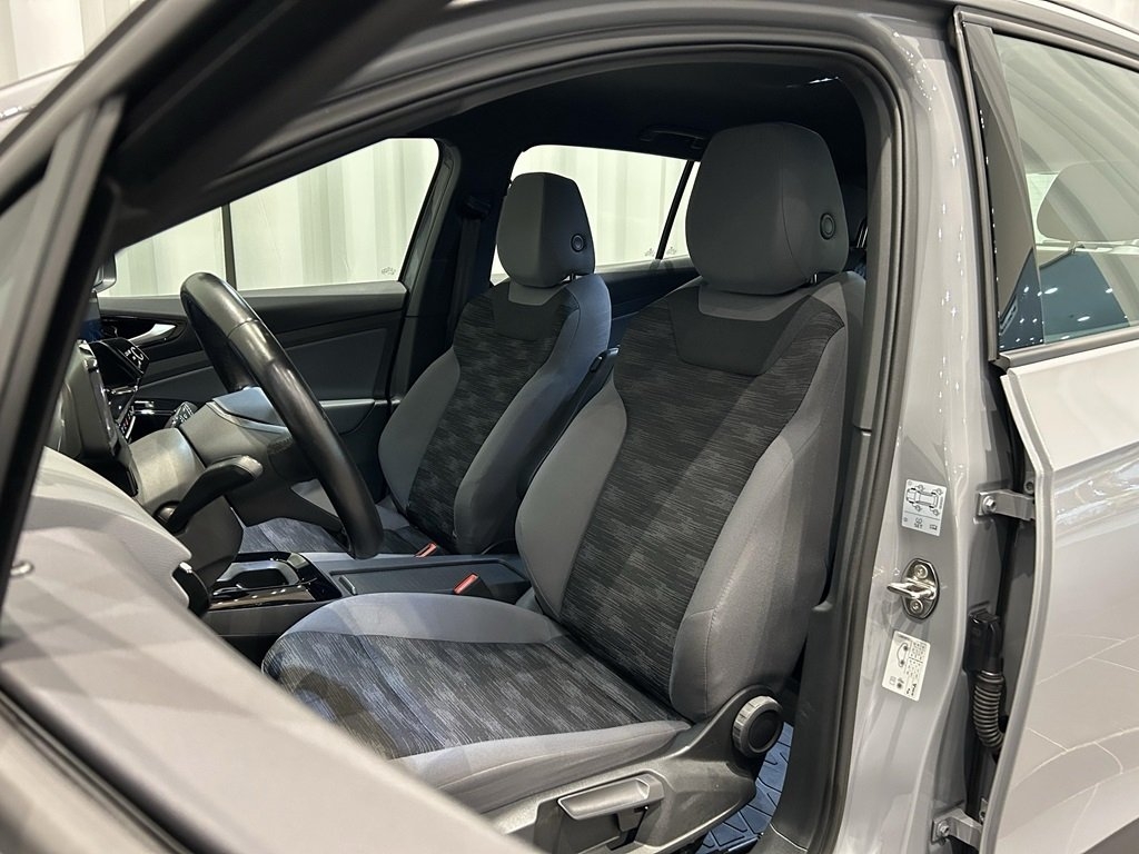 Volkswagen ID.4 2023, bild 6/13