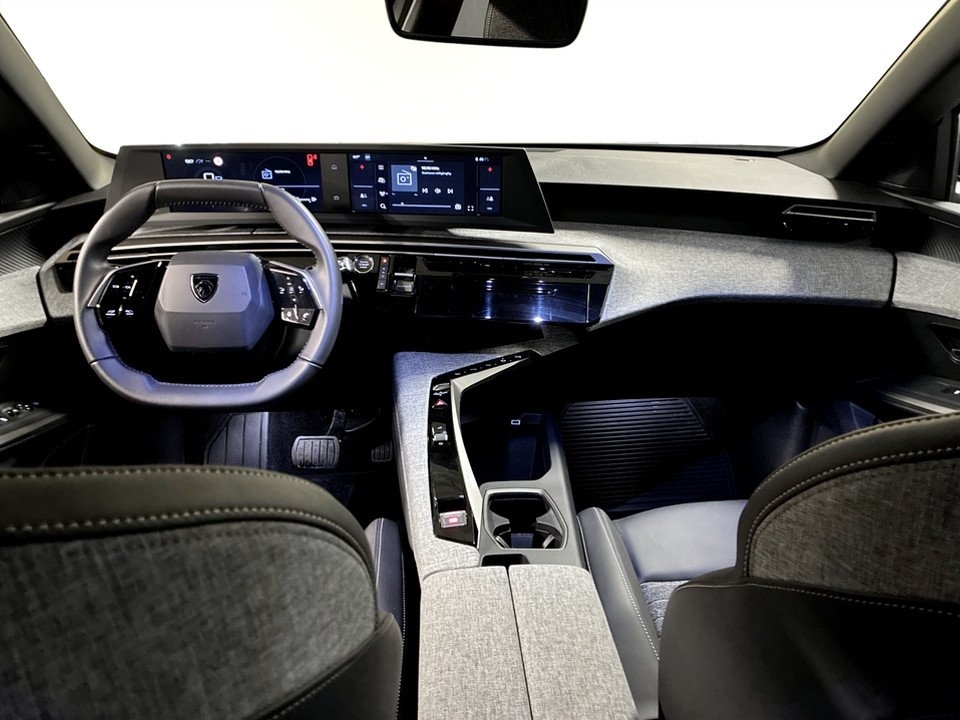 Peugeot 3008 Allure Hybrid 145hk Aut 2025, bild 6/10