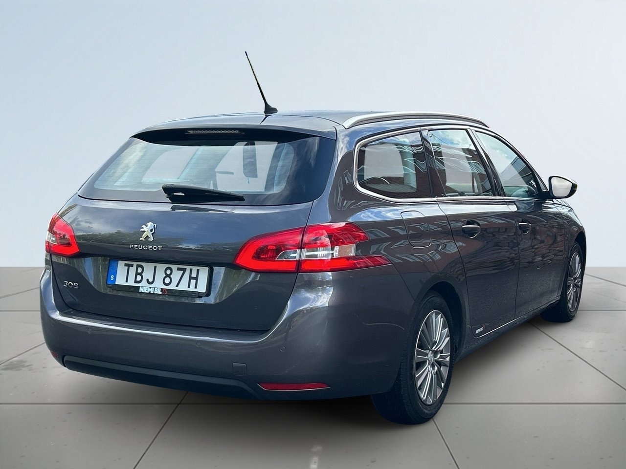 Peugeot 308 2020, kuva 6/10