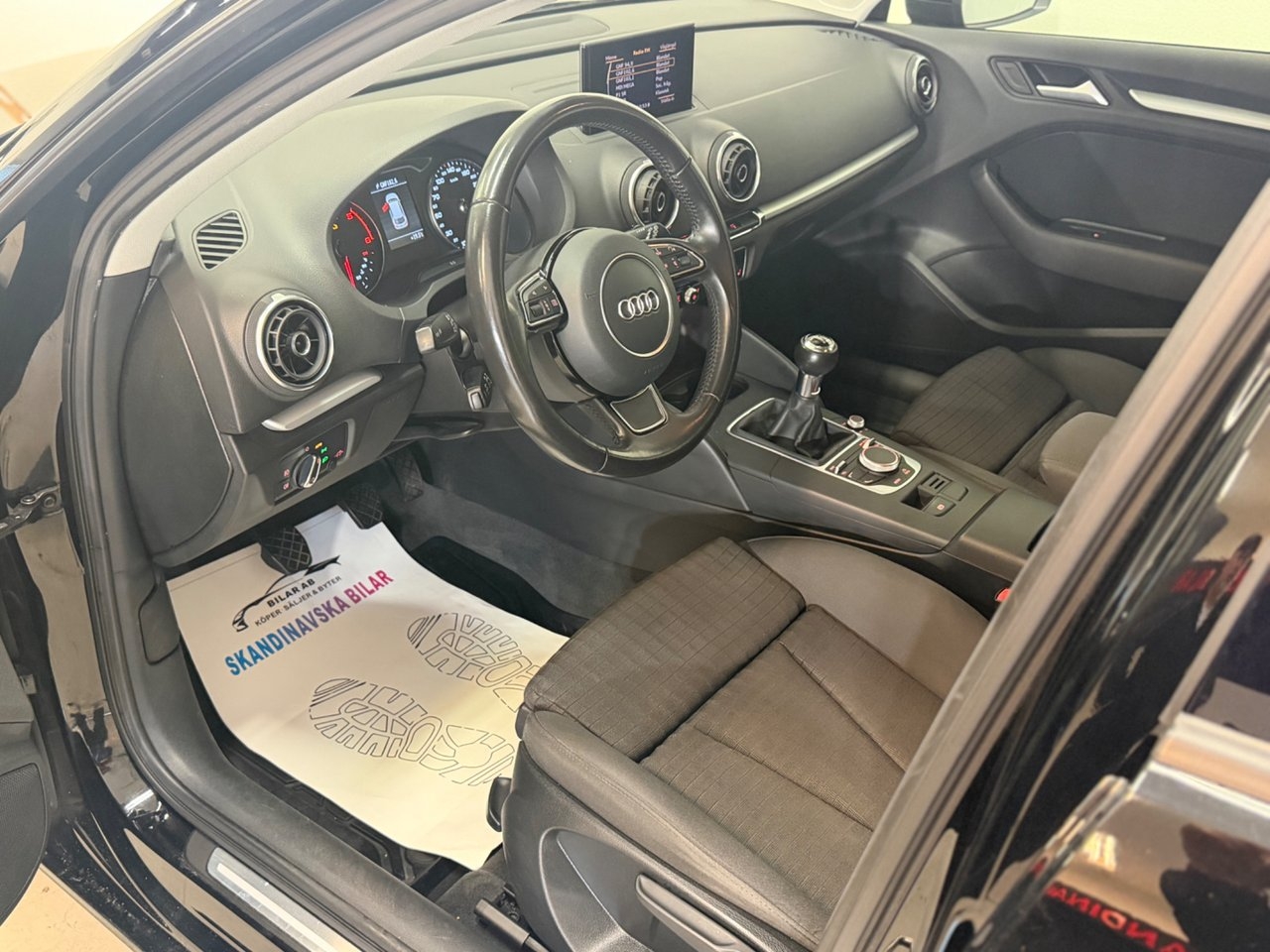 Audi A3 Sportback 2.0 TDI Ambition 2014, kuva 7/10