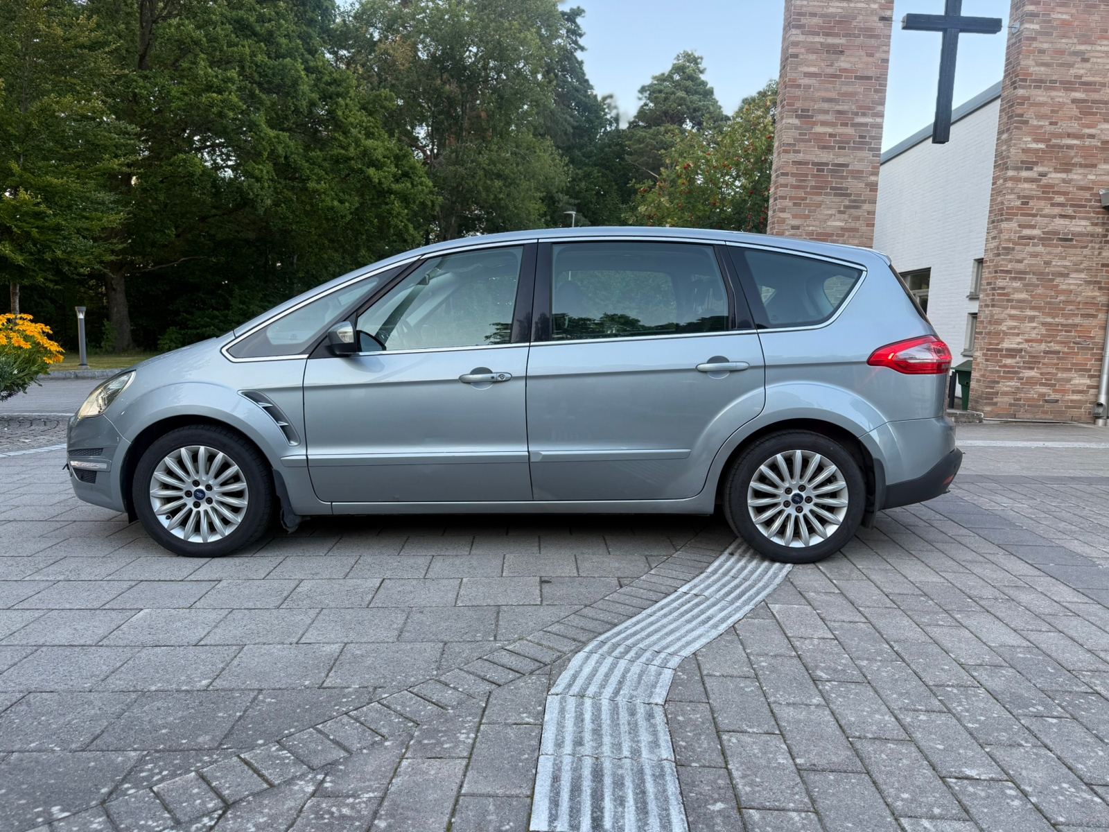 Ford S-MAX 2014, bild 2/10