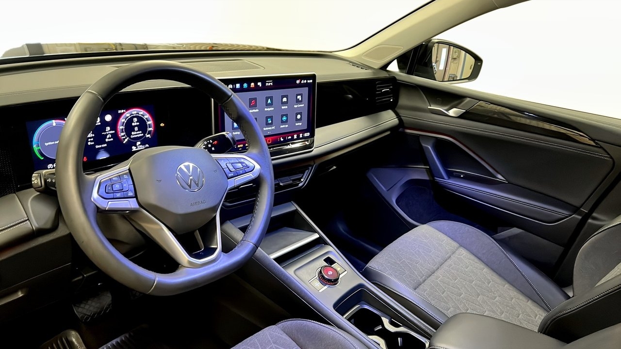Volkswagen Tiguan 2025, photo 7/10