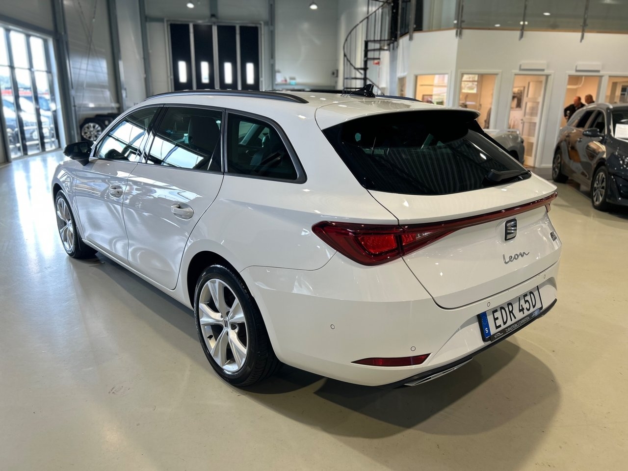 Seat Leon 2022, kuva 4/10