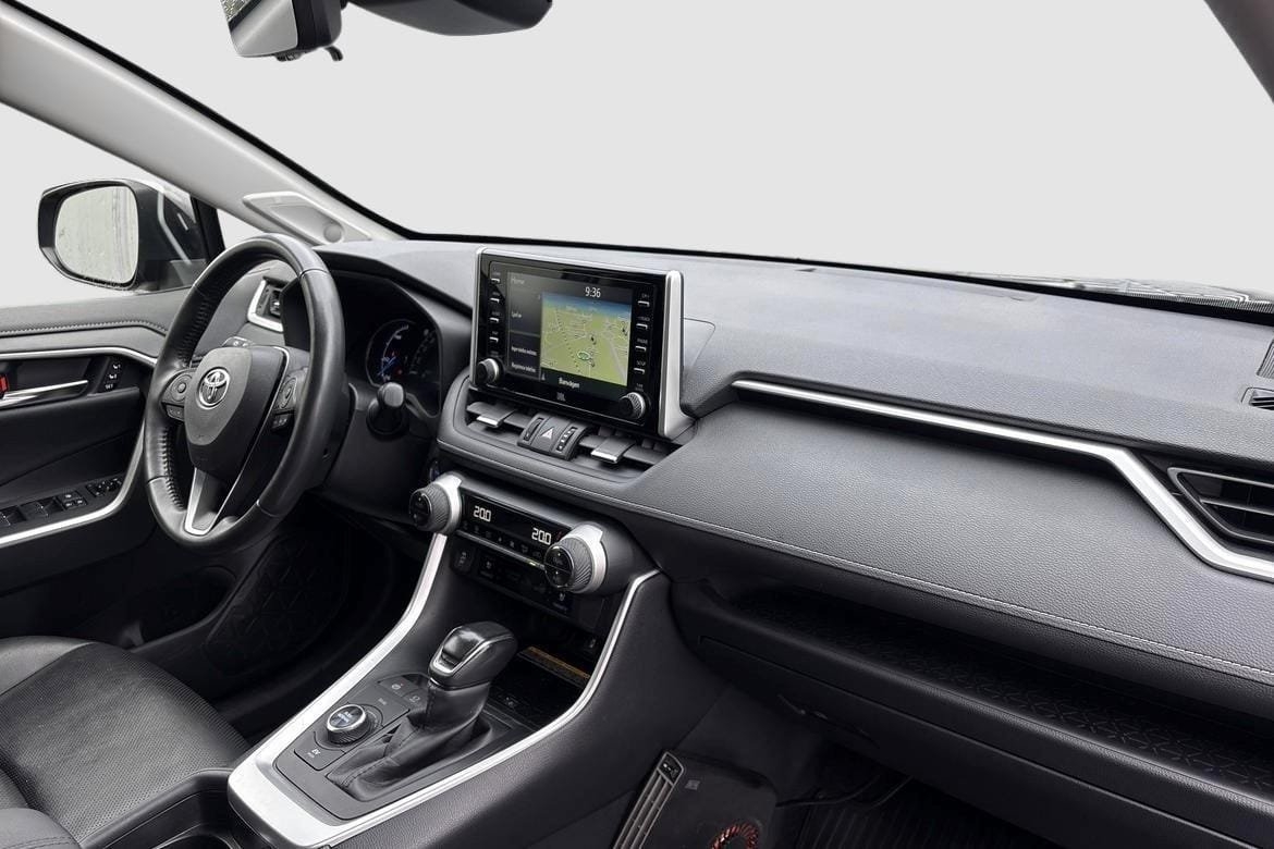 Toyota RAV4 2021, kuva 6/10