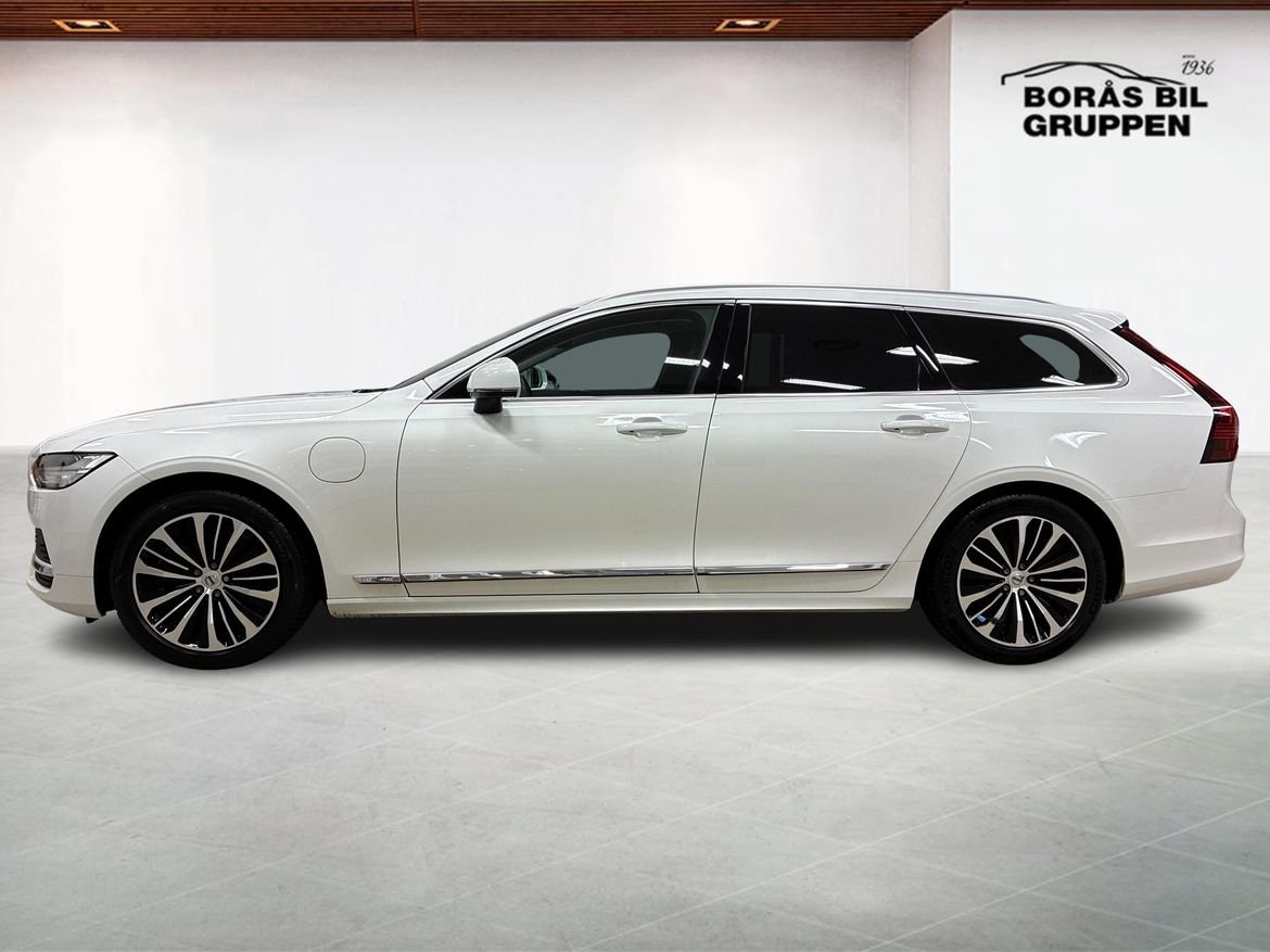 Volvo V90 Recharge T6 Core Edition 2024, photo 3/14