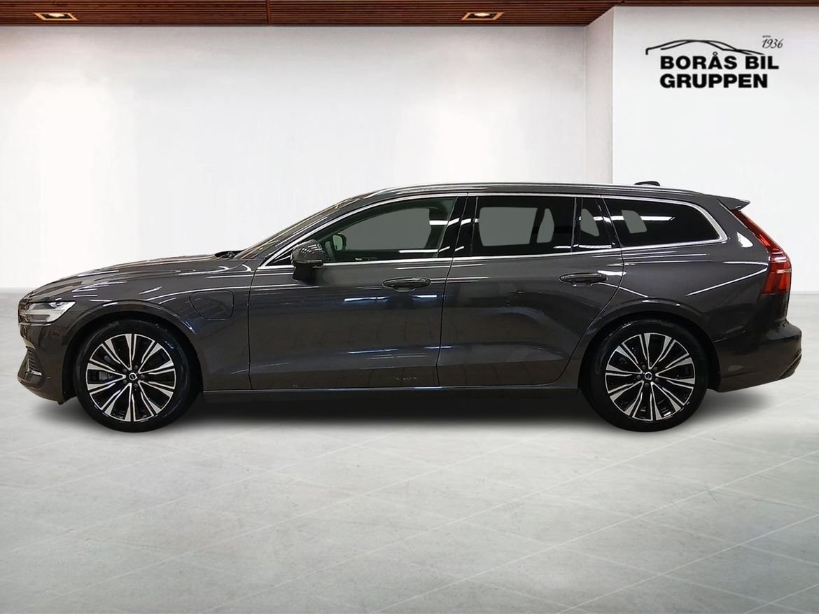 Volvo V60 Recharge T6 II Core Edition 2024, bild 3/14