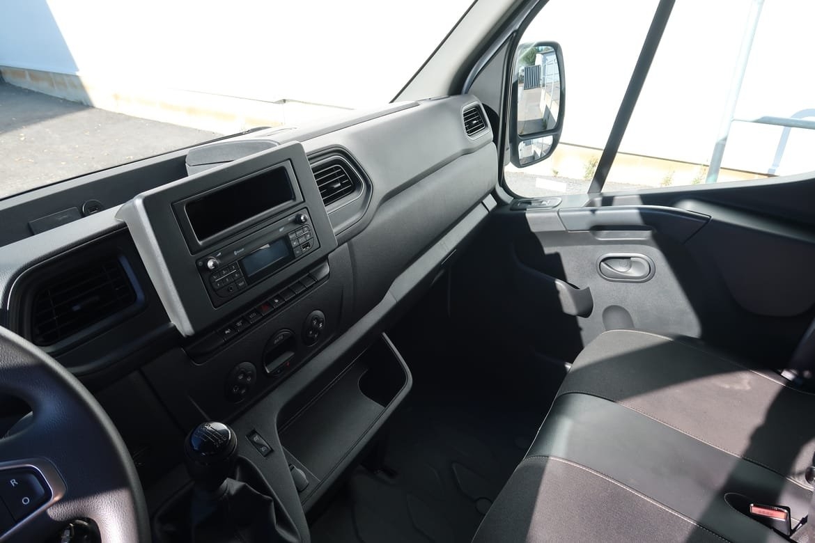Renault Master 2024, photo 6/9