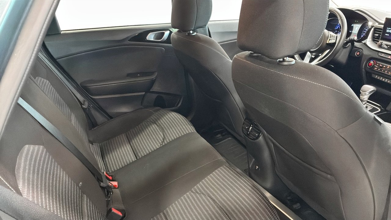 Kia Ceed SW PHEV ACTION 2024, photo 5/9