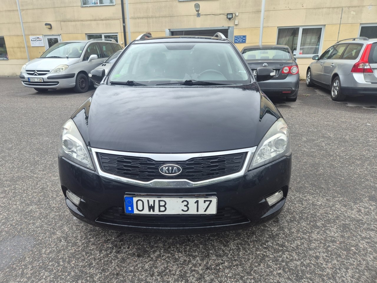 Kia Ceed cee'd_sw 1.6 CRDi ECO Euro 4 2010, bild 2/10