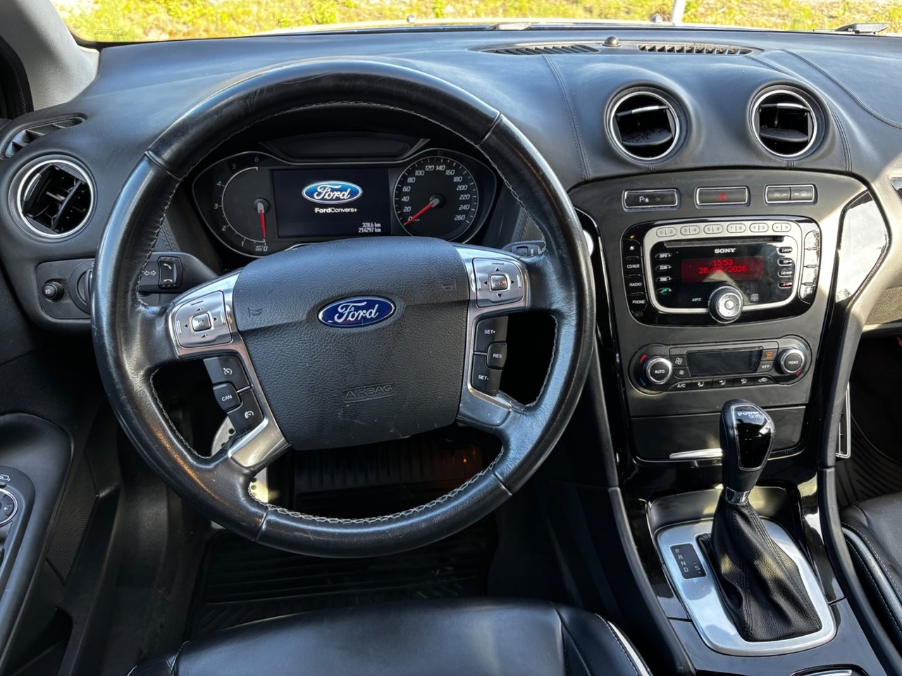 Ford Mondeo 2014, bild 7/8