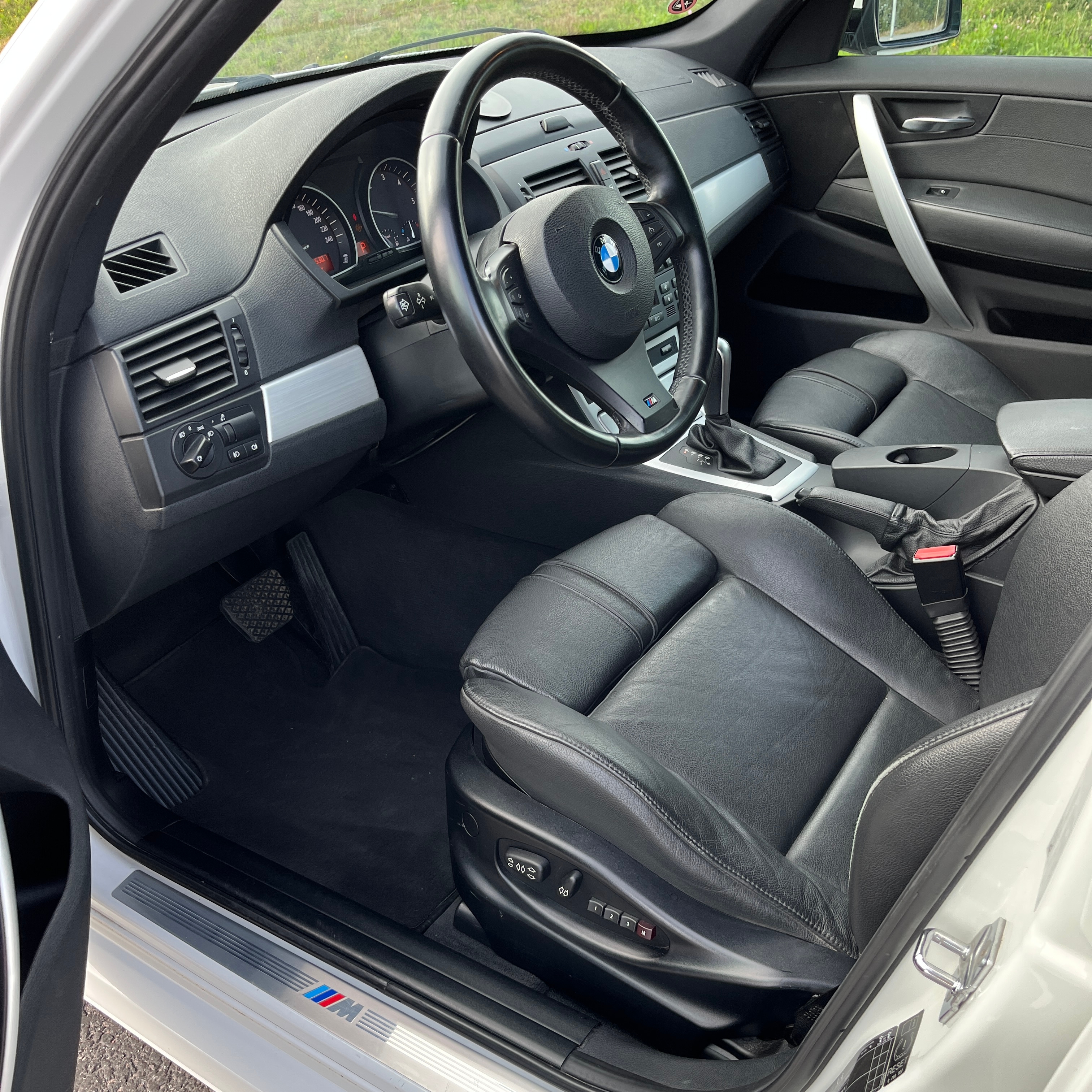 BMW X3 2.0d xDrive M-sport Drag Automat 2008, photo 2/6