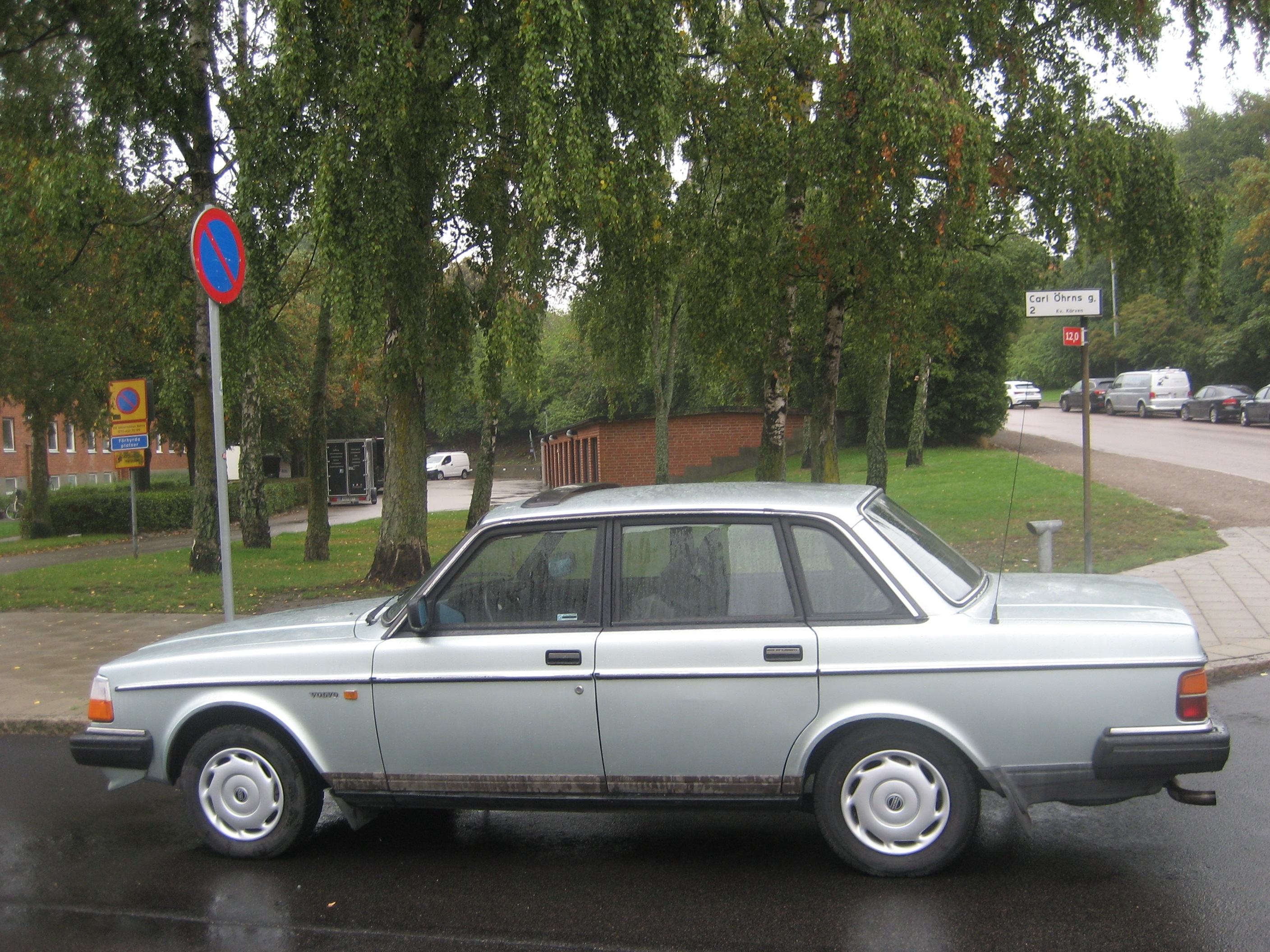 Volvo 240
