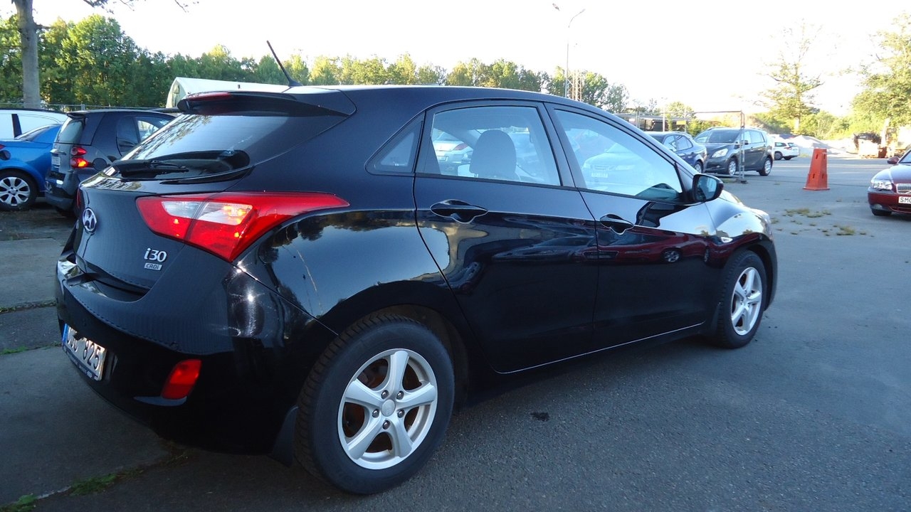 Hyundai i30 2013, bild 7/10