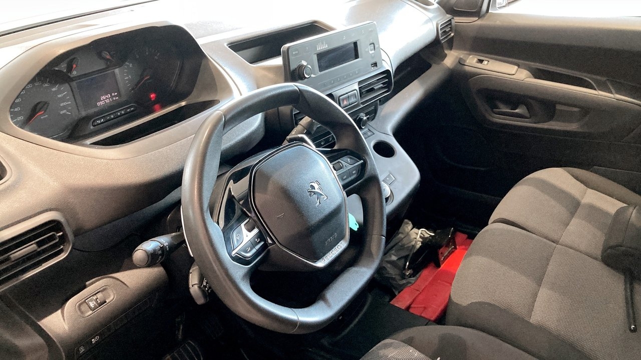 Peugeot Partner L 1,5 BLUE H 2019, bild 4/9