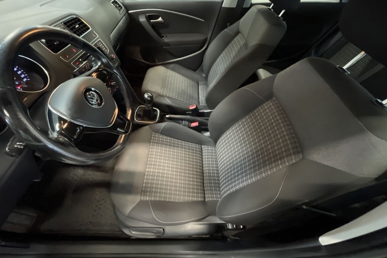 Volkswagen Polo 2016, bild 7/10