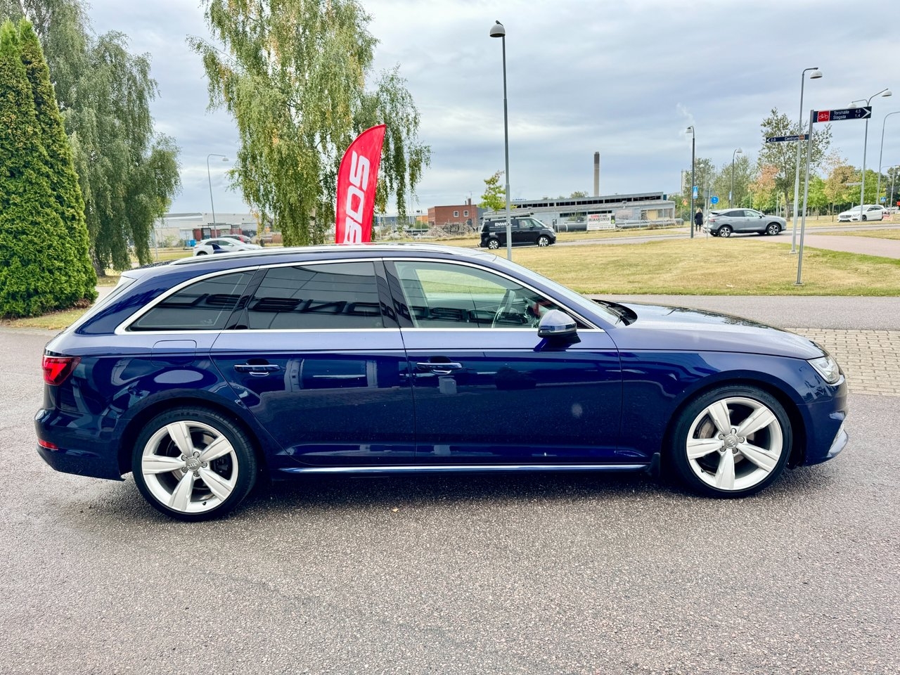 Audi A4 2019, bild 4/10