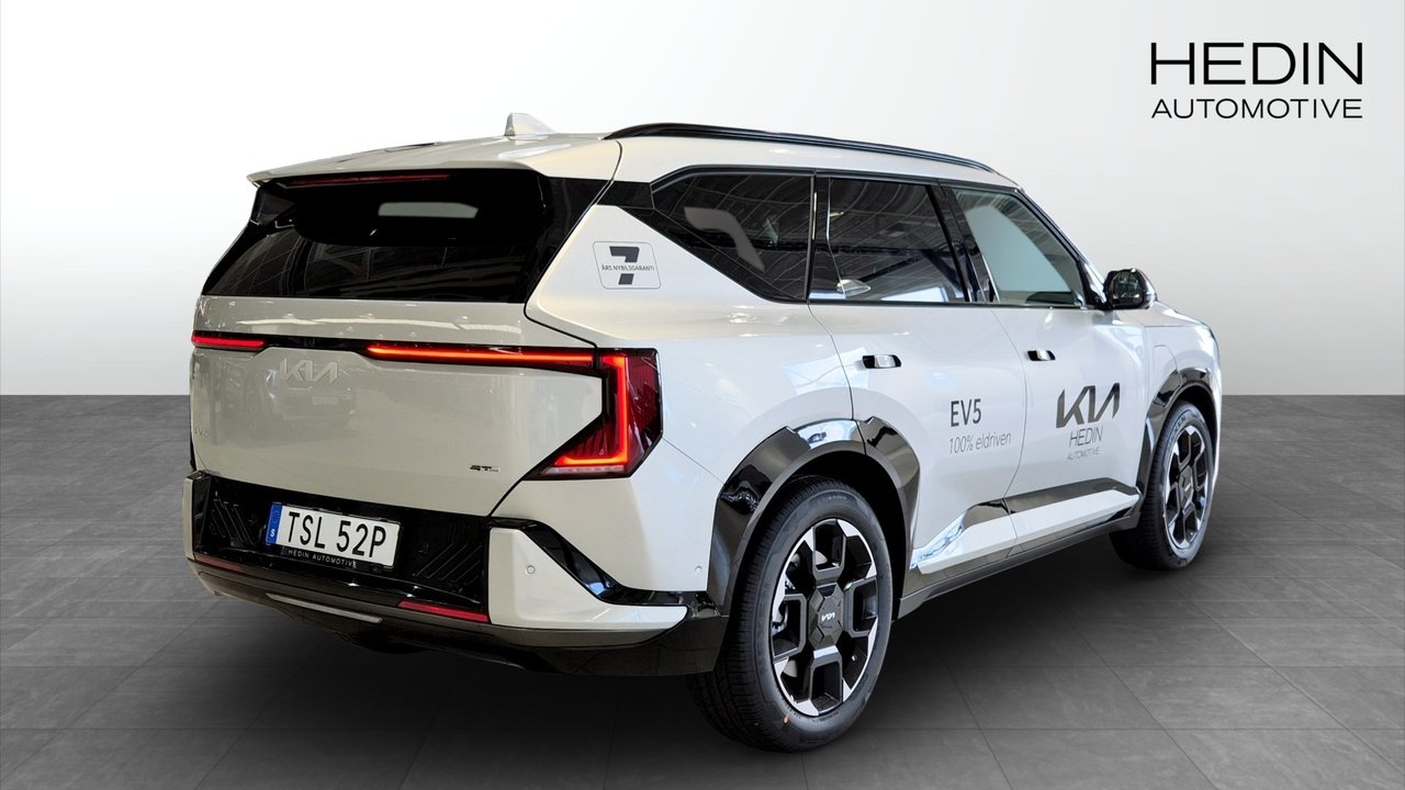 Kia EV5 GT LINE PANORAMA AWD LONG RANGE 2026, photo 2/10