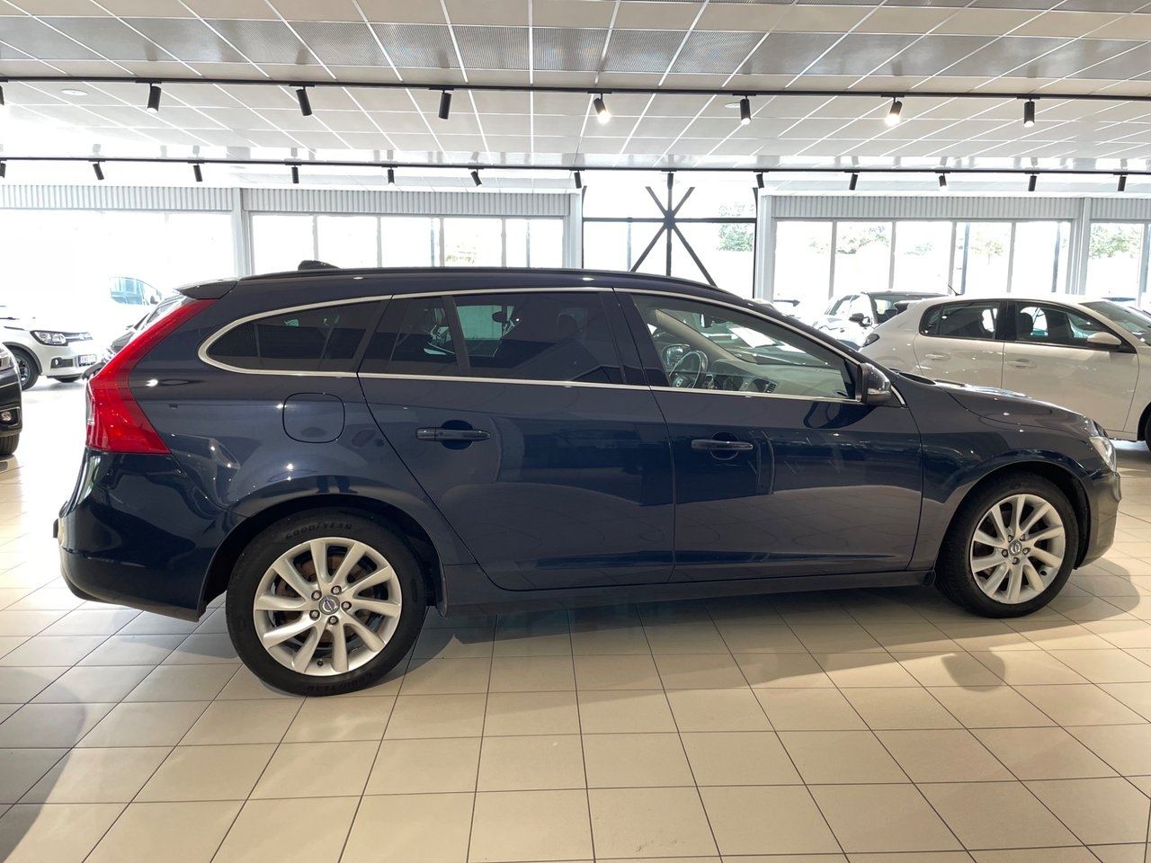 Volvo V60 2014, bild 4/10