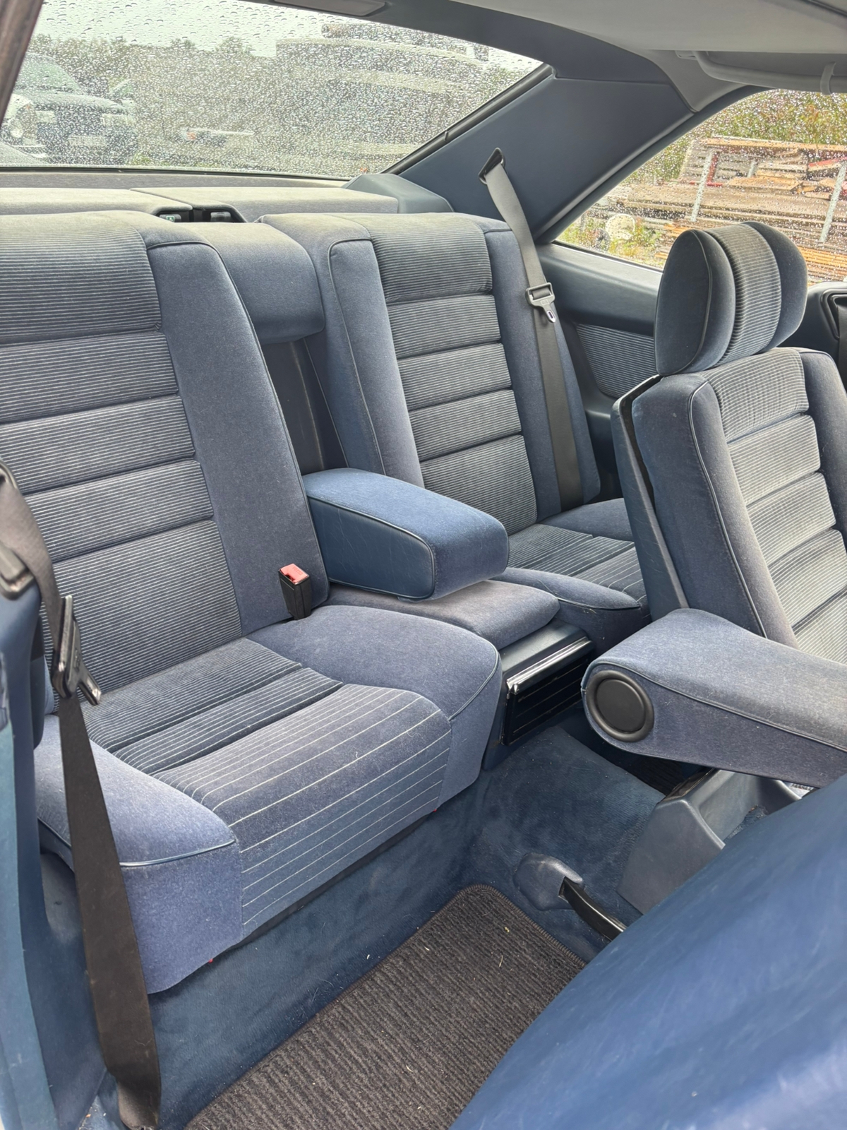 Mercedes-Benz 500 SEC Automatisk 1988, photo 6/10