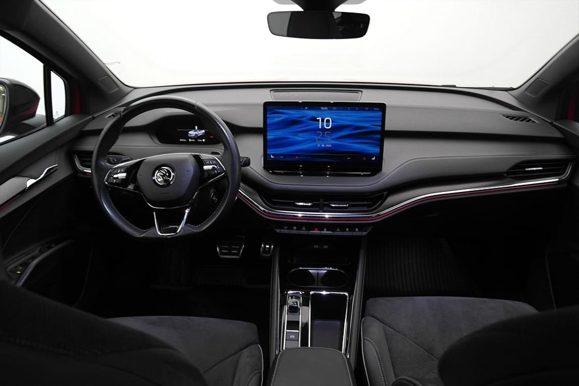 Skoda Enyaq 2023, bild 7/10
