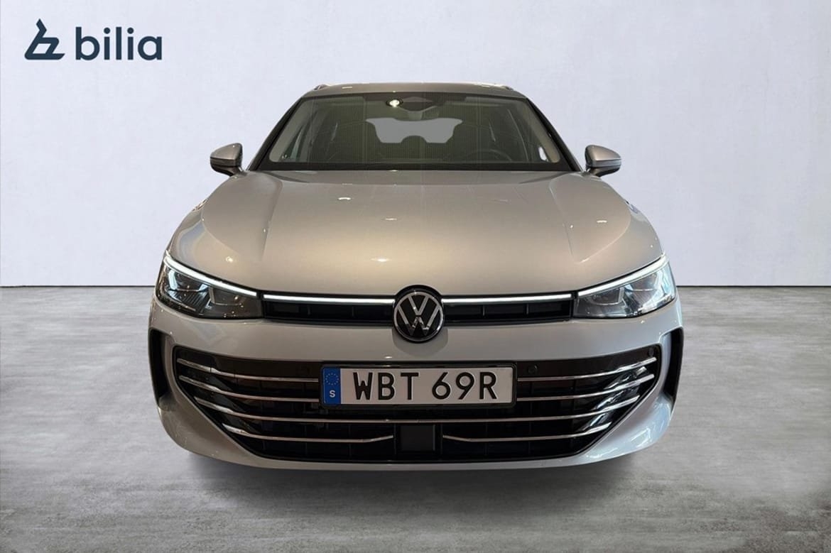 Volkswagen Passat 2025, bild 2/10