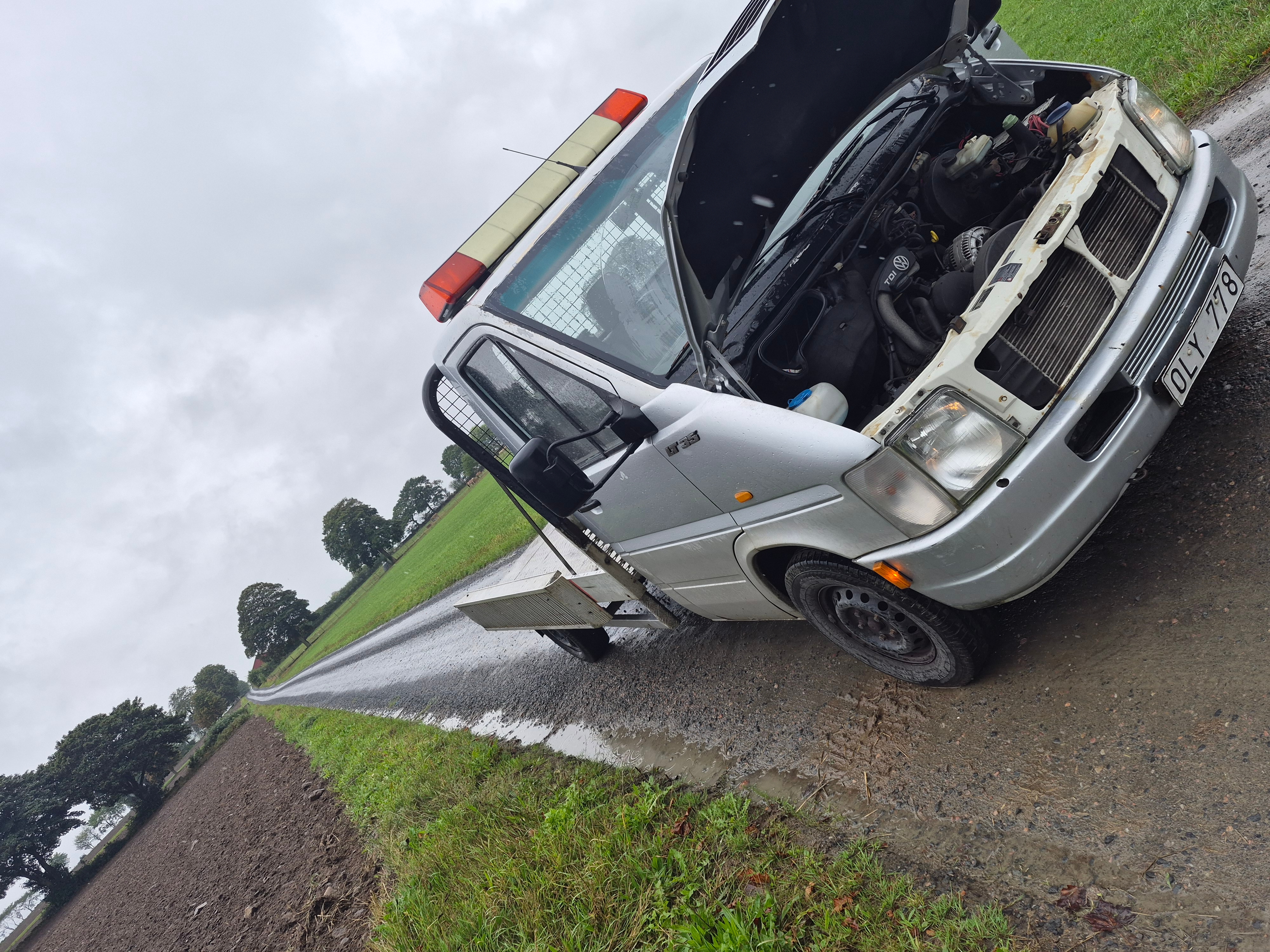 Volkswagen Transporter 2011, bild 2/6