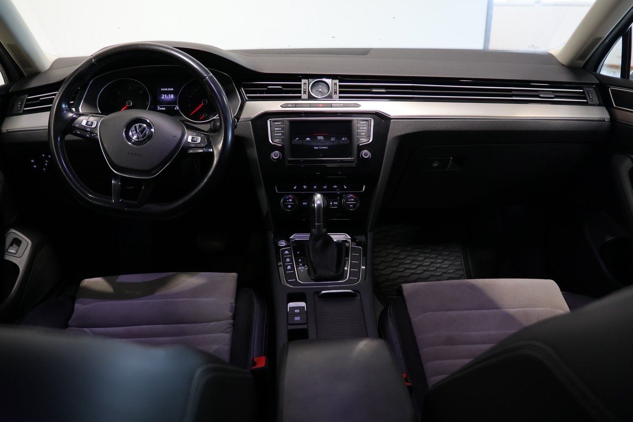 Volkswagen Passat 2016, bild 7/10