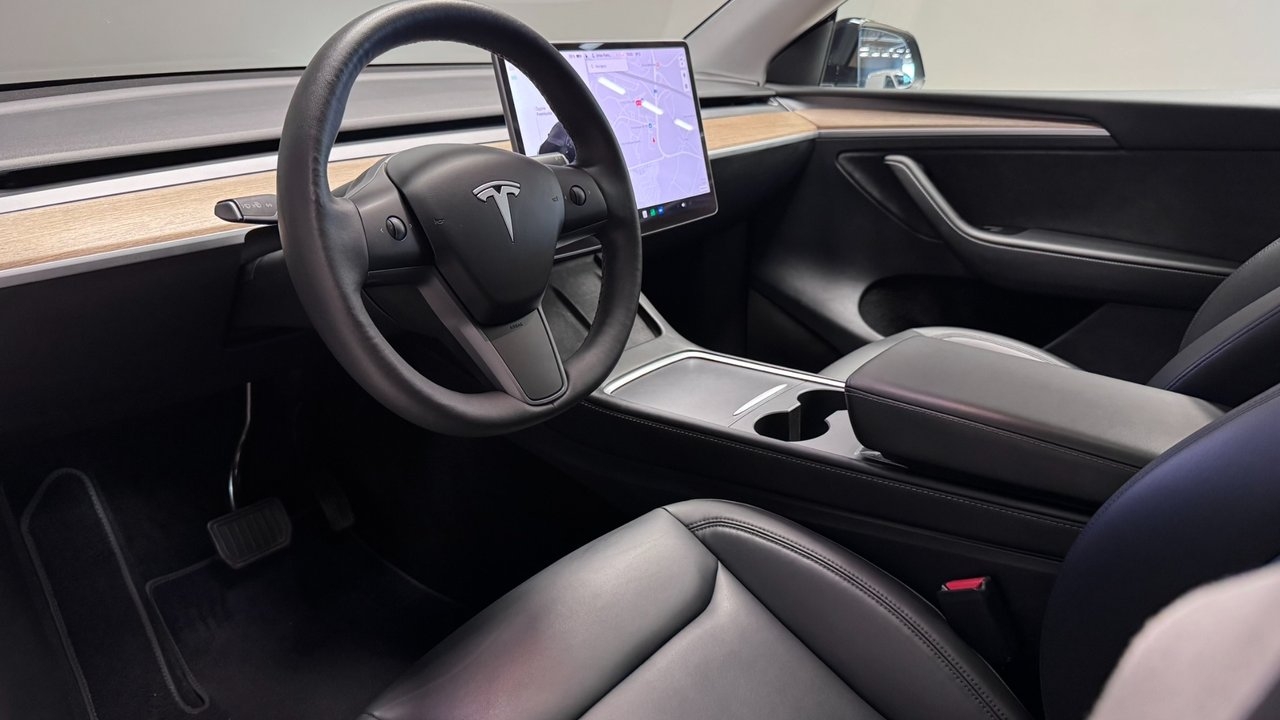 Tesla Model Y Long Range AWD / Dragkrok 2023, bild 7/22