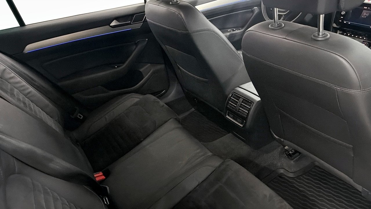 Volkswagen Passat 2018, bild 5/12