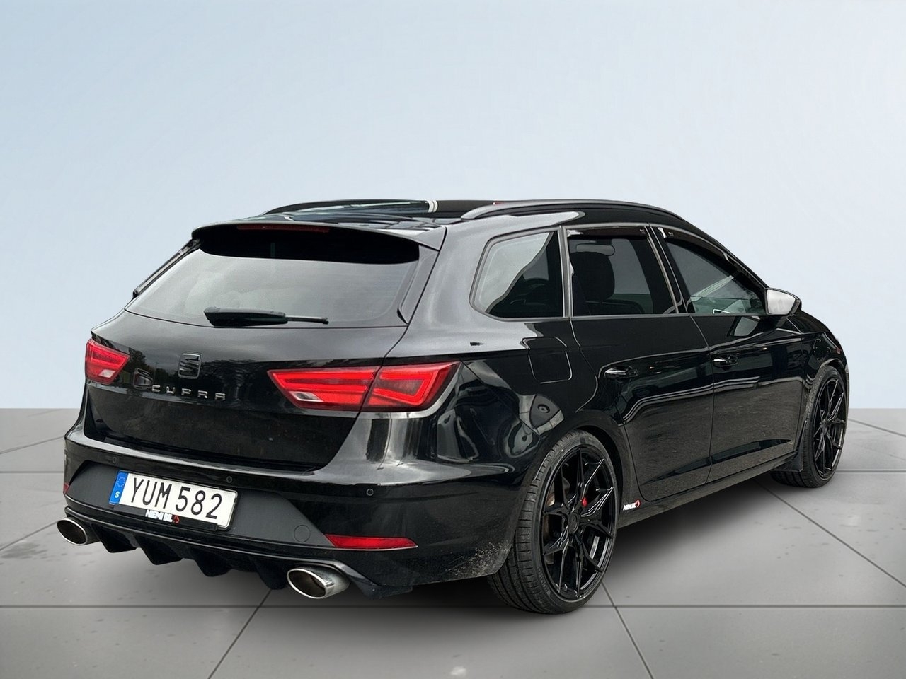 Seat Leon Cupra 2.0 TSI 4Drive 300hk 2019, bild 6/21