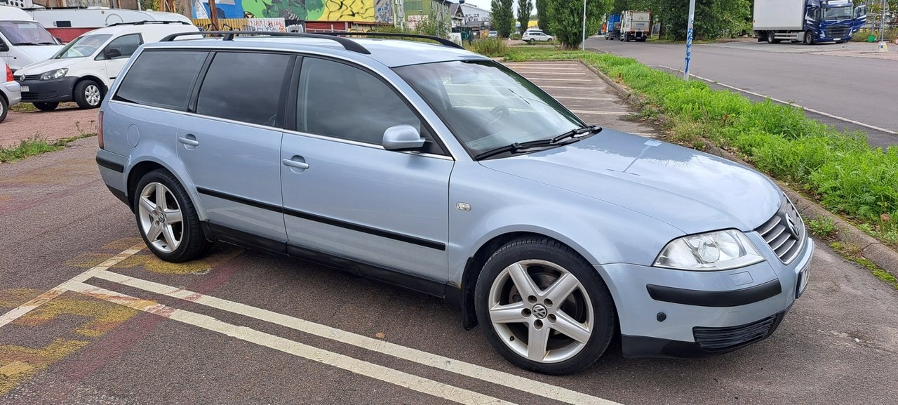 Volkswagen Passat 2002, kuva 3/10
