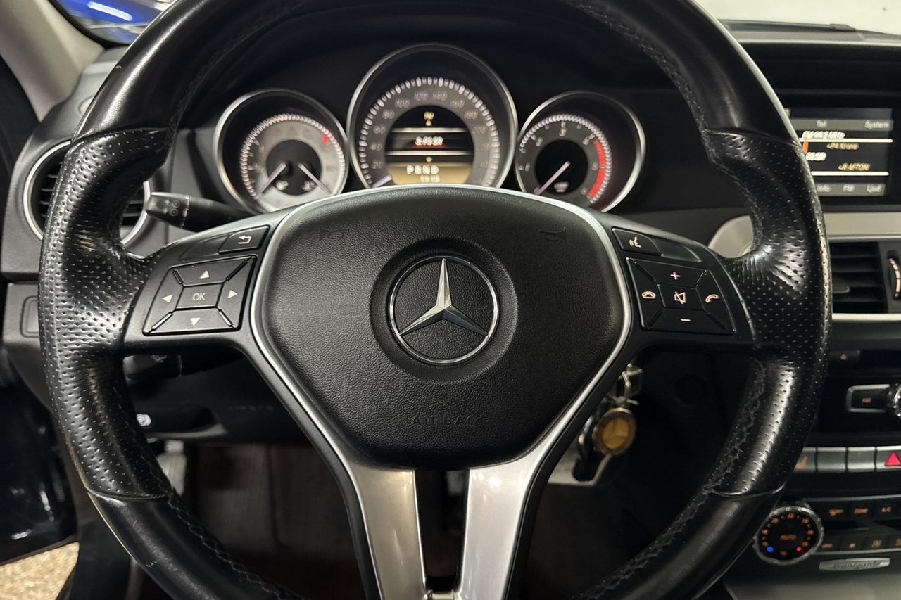 Mercedes-Benz C 2012, bild 7/10
