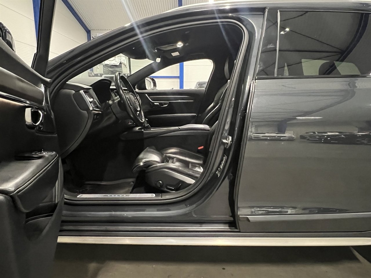 Volvo V90 Cross Country 2020, bild 7/10
