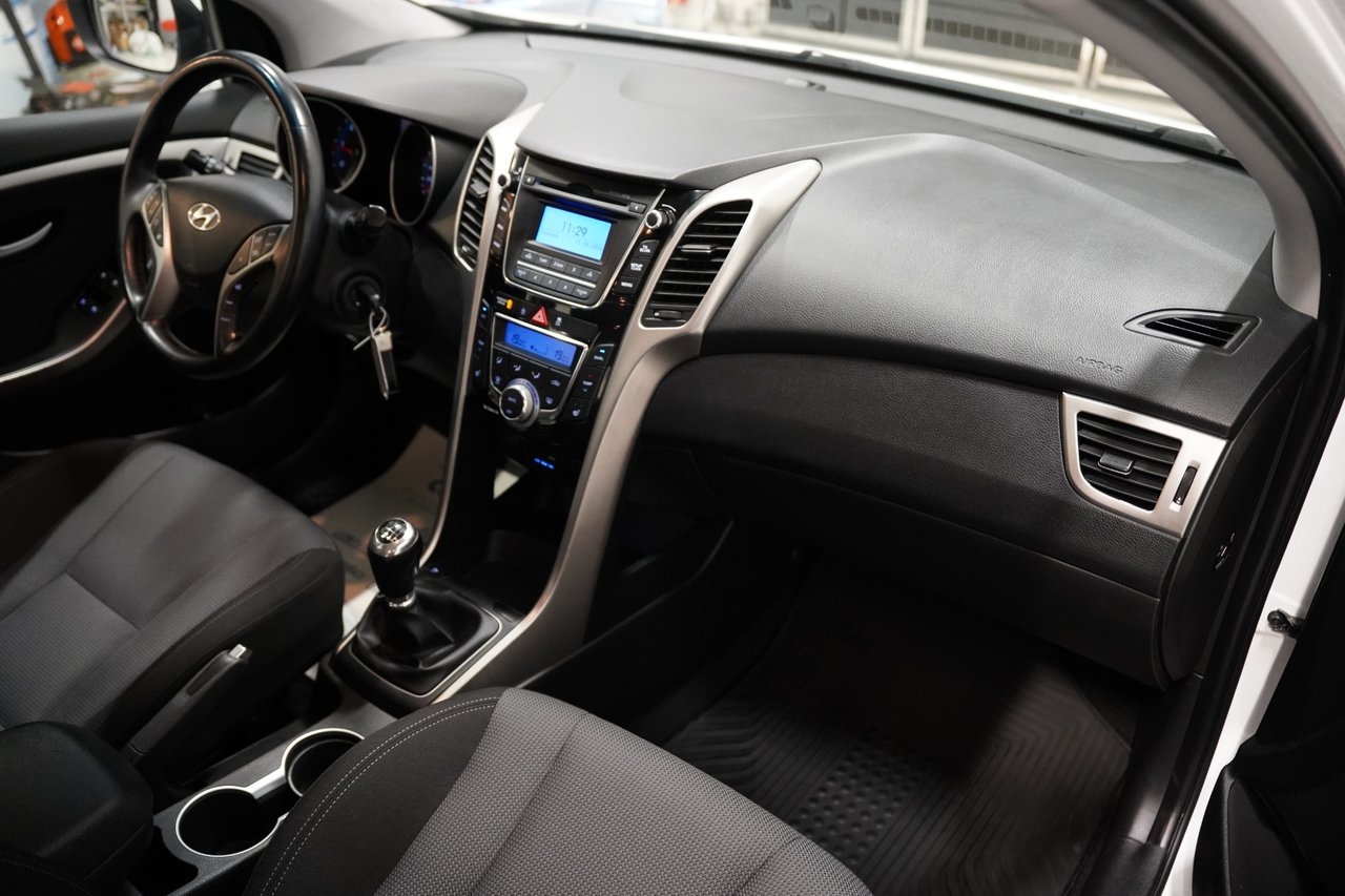 Hyundai i30 2016, bild 7/10