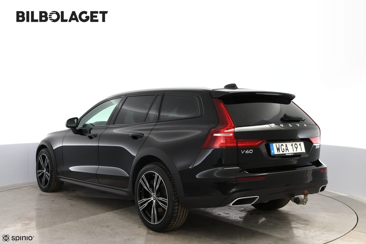 Volvo V60 Cross Country 2022, photo 3/20