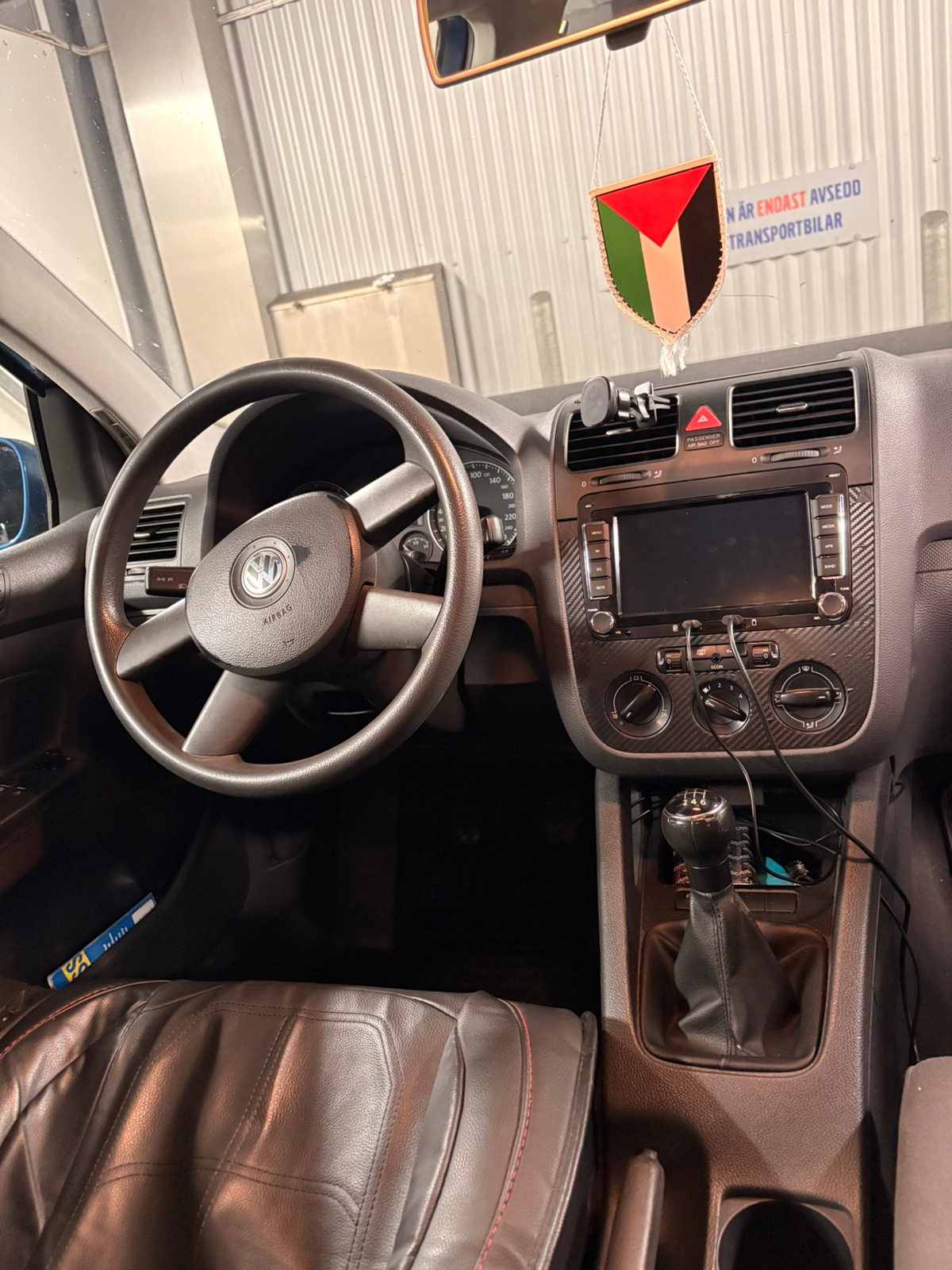 Volkswagen Golf 2004, kuva 6/8