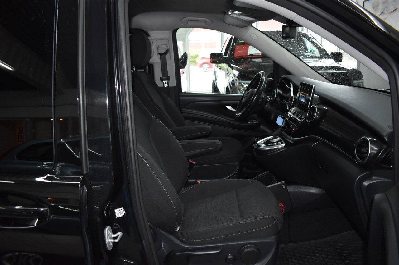 Mercedes-Benz V 2016, photo 6/10
