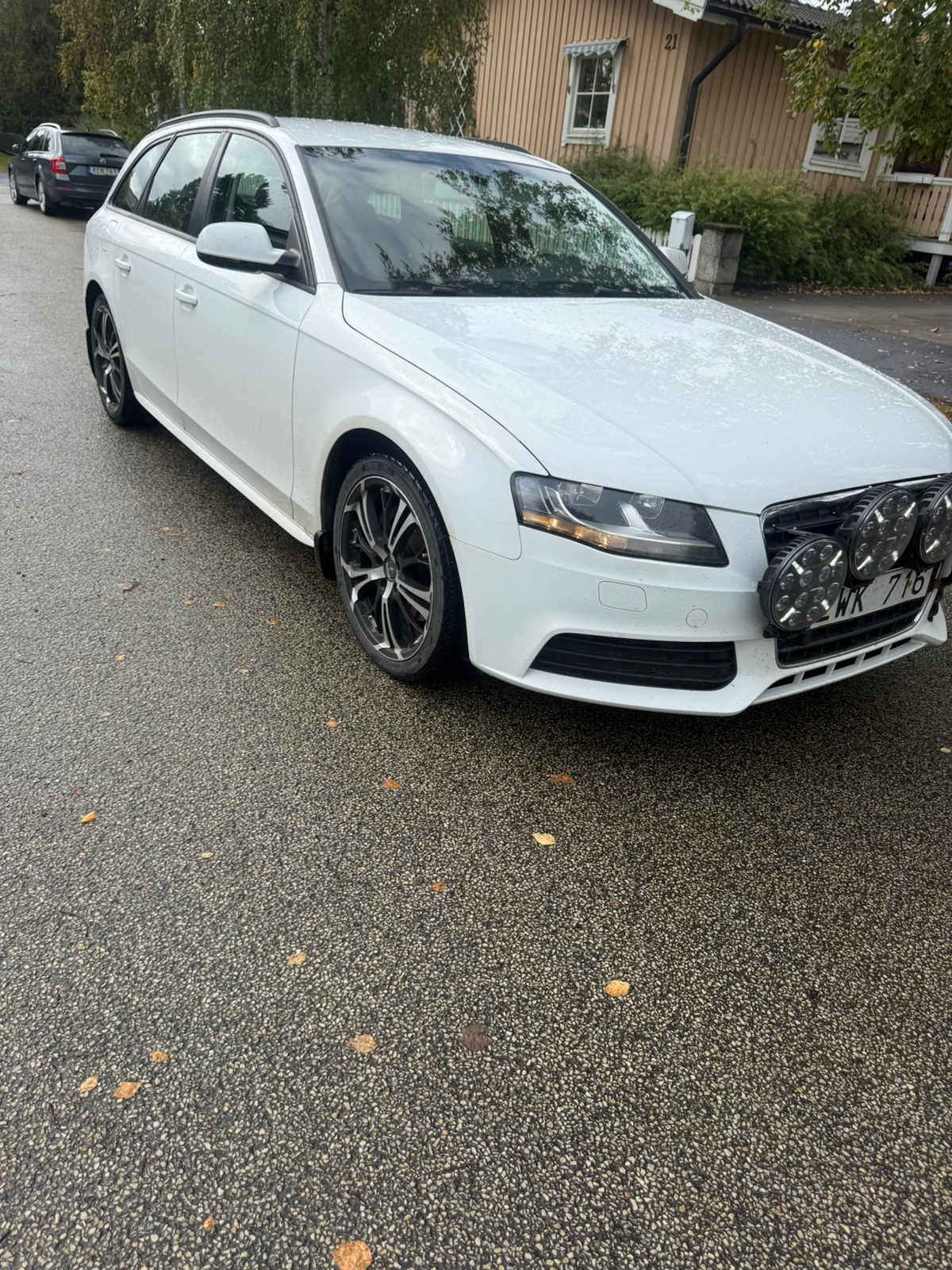 Audi A4 Avant 2.0 TDI Manuell 2012, bild 3/3