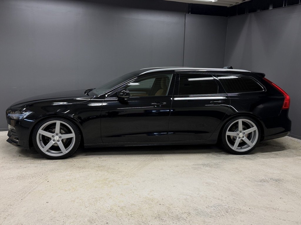 Volvo V90 2020, photo 3/10