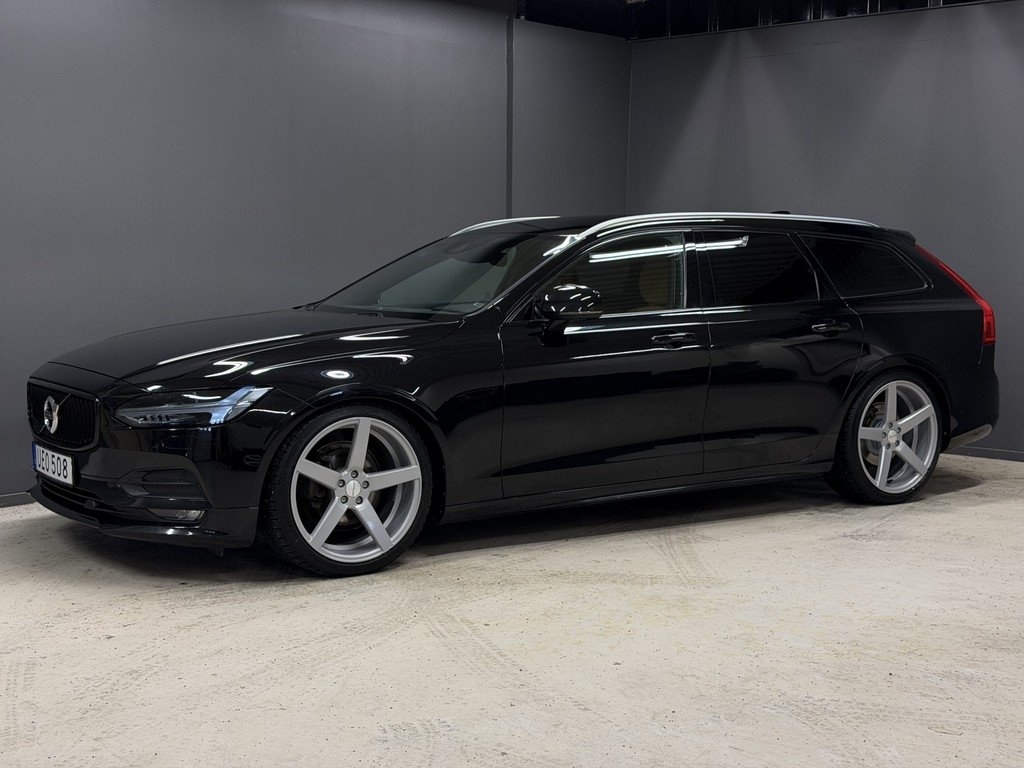 Volvo V90 2020, photo 2/10