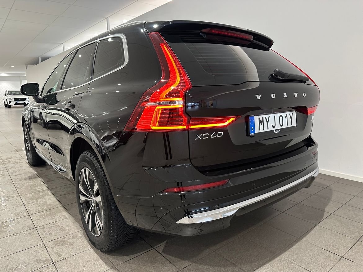 Volvo XC60 2023, kuva 7/10