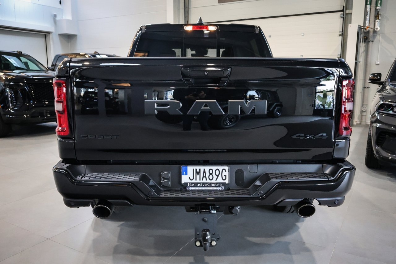 Dodge RAM Sport Night Edition V8 HEMI 2026, bild 6/10