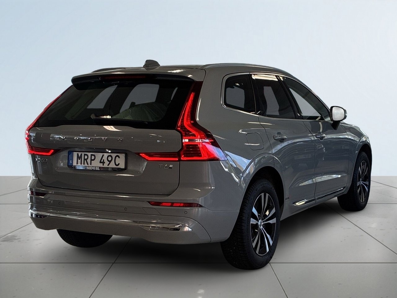 Volvo XC60 T6 Plug-In AWD MOMS 2025, bild 6/19