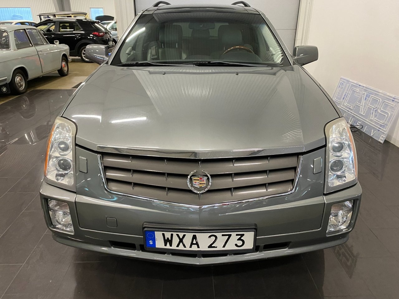 Cadillac SRX 2005, kuva 2/10
