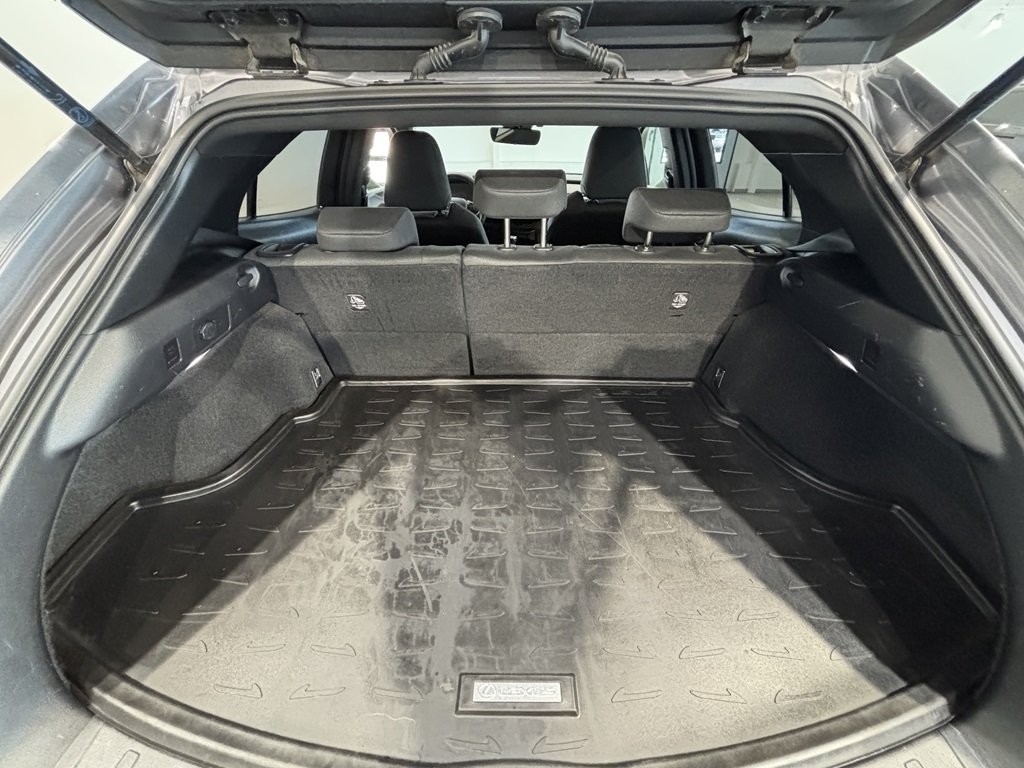 Lexus UX 2019, bild 5/10