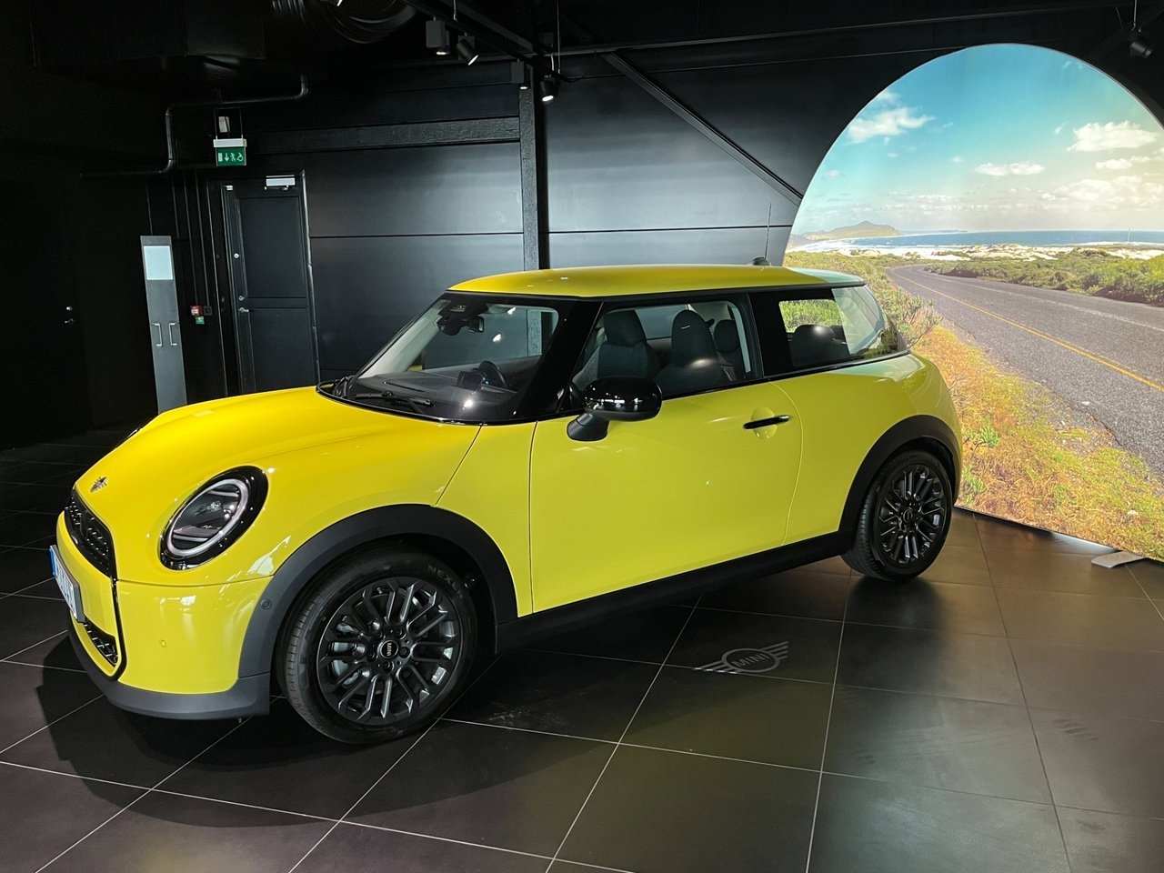 MINI Cooper 2025, bild 3/10
