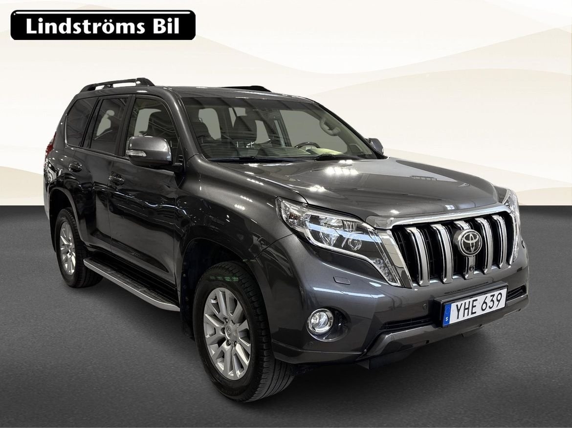 Toyota Land Cruiser 2016, photo 3/21